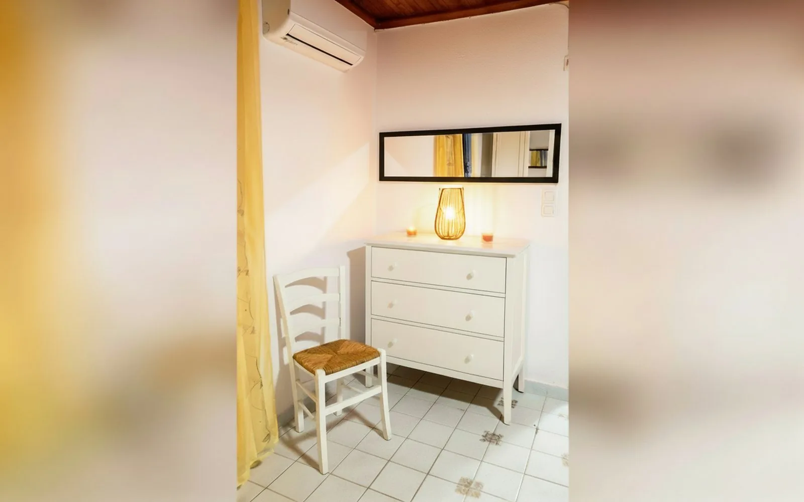 Navarino Greek House, 